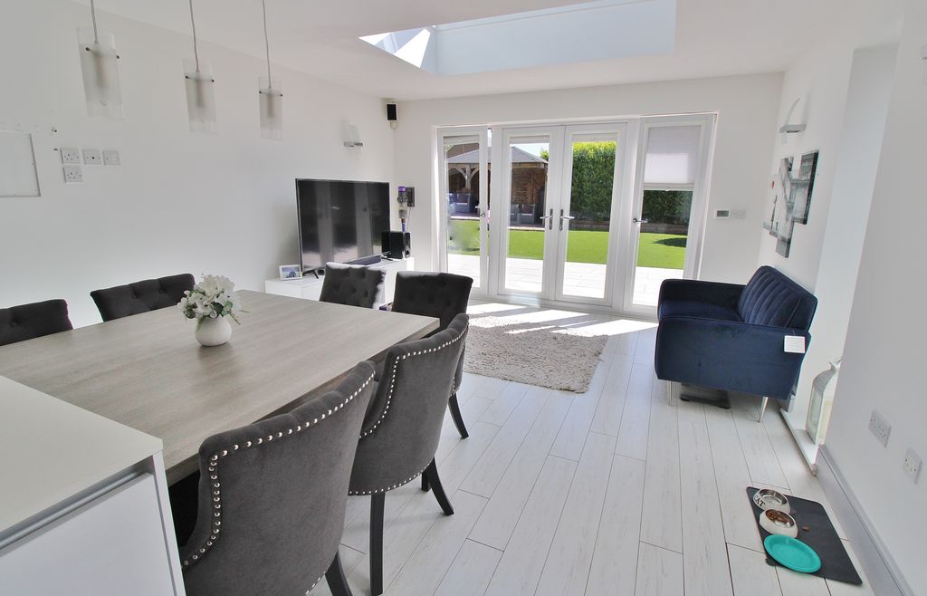 Additional image 6 of 4 bed detached house for saleDriftwood Drive, Fareham PO14