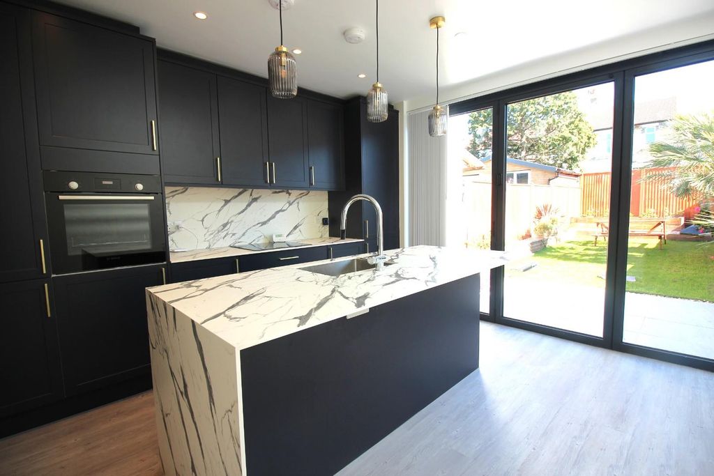 Property photo 1 of 20 Img_6168.Jpg