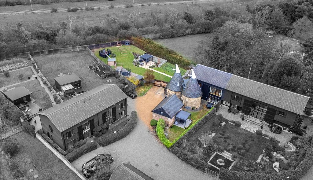 Property photo 1 of 31 Picture No. 75