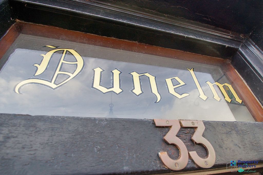 Property photo 2 of 16 Door