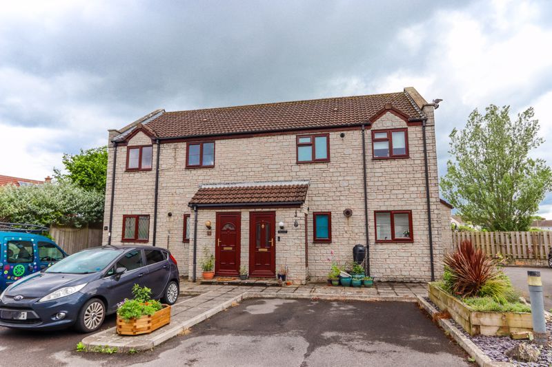 Property photo 1 of 7 Front