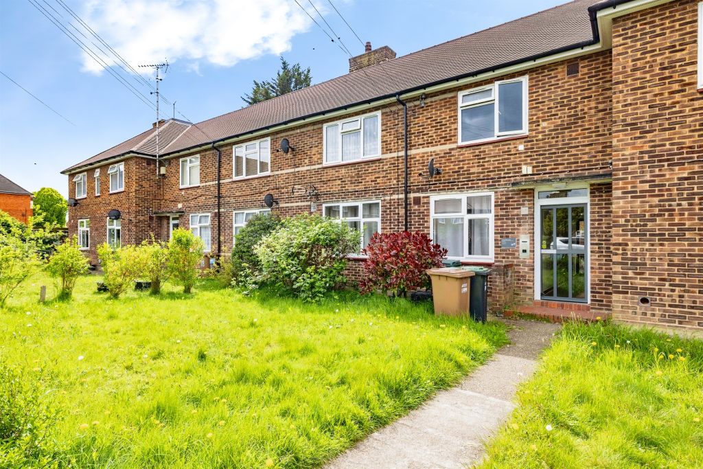 Property photo 1 of 11