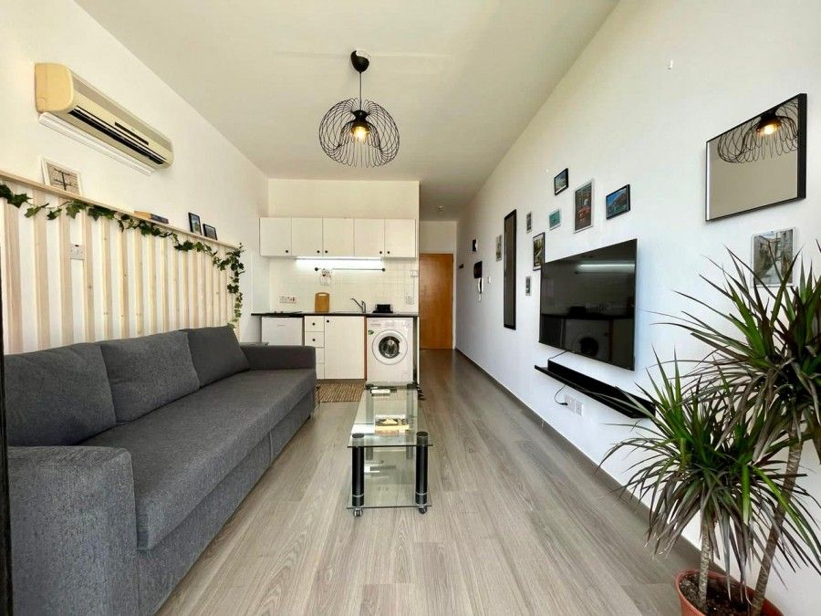 Property photo 1 of 6