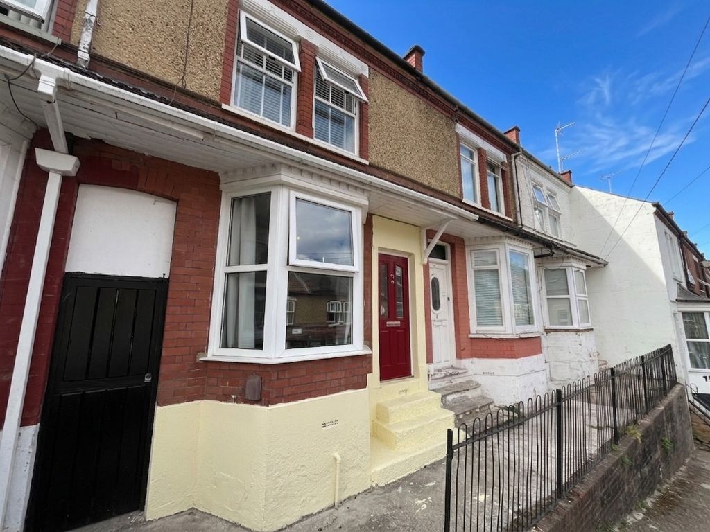 Property photo 1 of 15 5386300