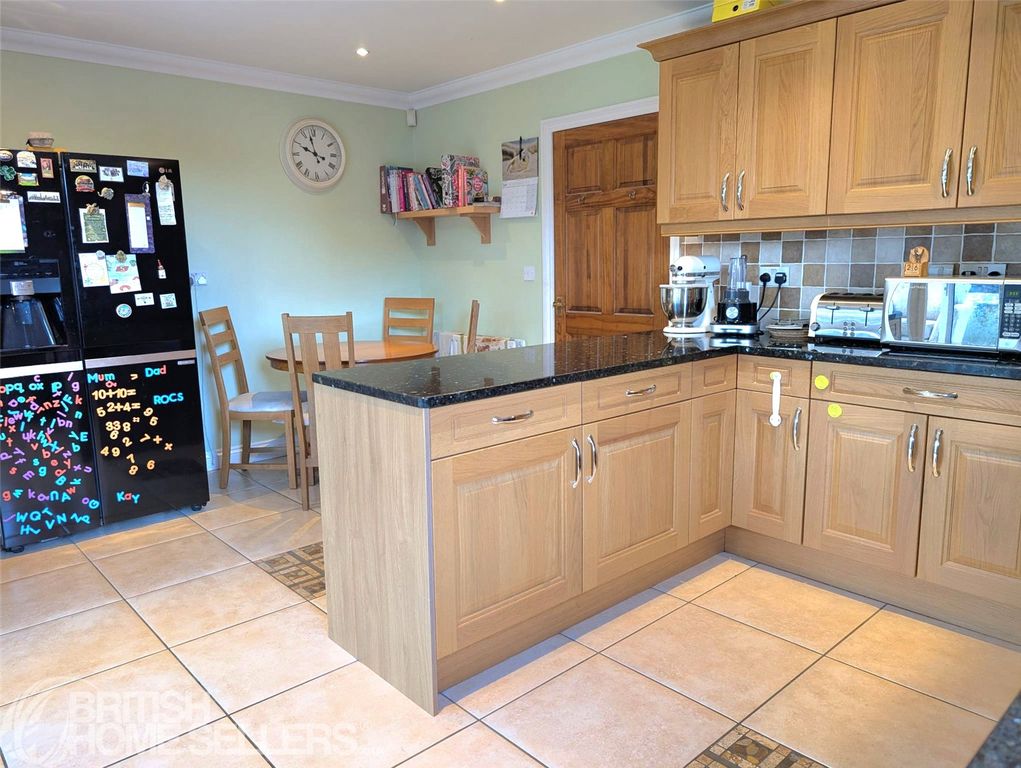 Property photo 3 of 21 Picture No. 08