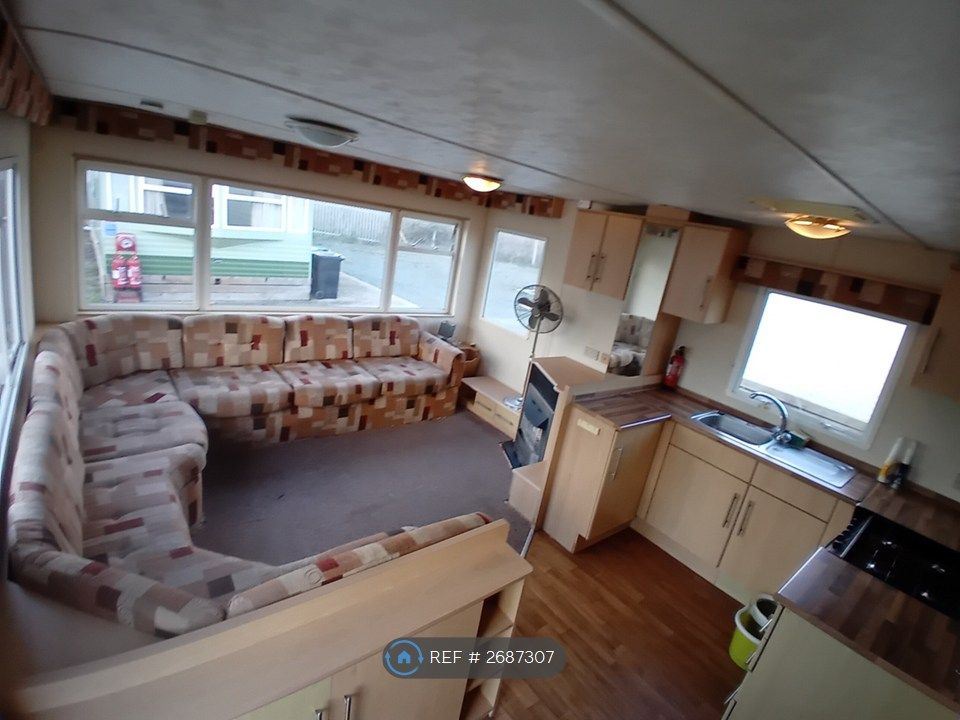 Property photo 1 of 4