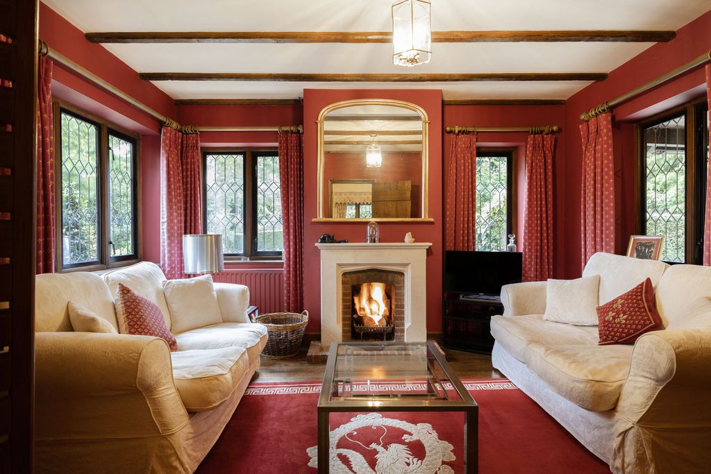 Property photo 3 of 25