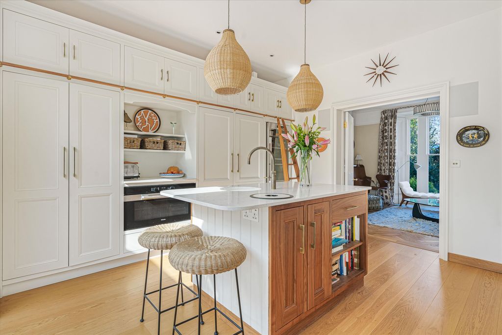 Additional image 4 of 4 bed town house for saleWoodstock Road, Oxford, Oxfordshire OX2