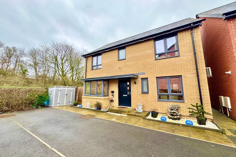 Property photo 1 of 23 Photo 21