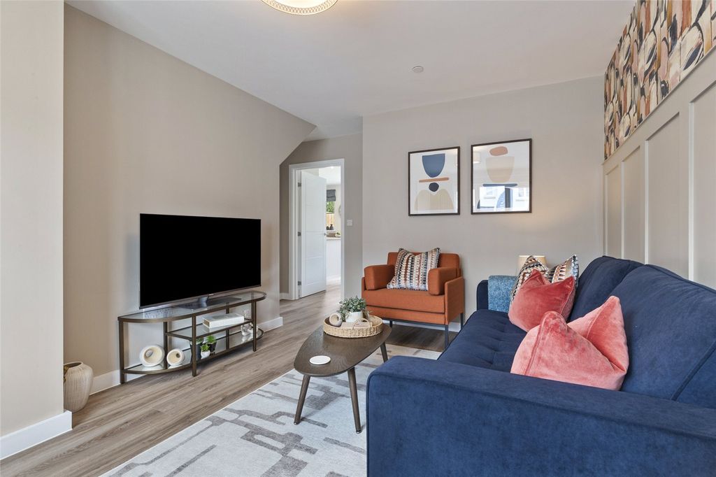 Property photo 2 of 6 Picture No. 18