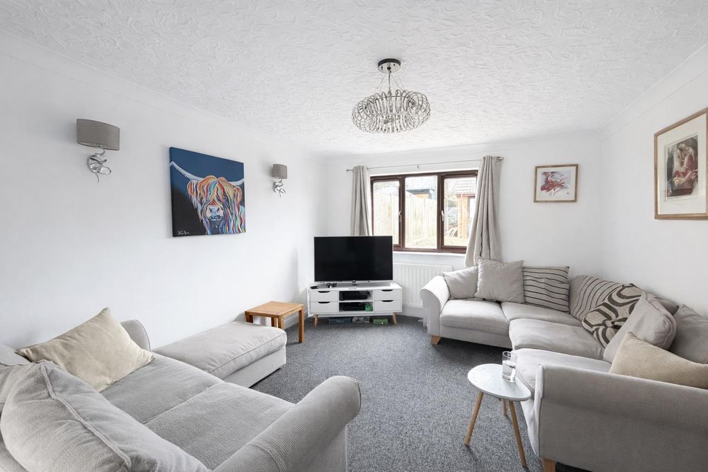 Property photo 3 of 14 Chatgpt Image Mar 10, 2026, 01_03_36 Pm.Png