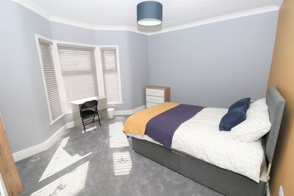 Property photo 1 of 9 Img_5505