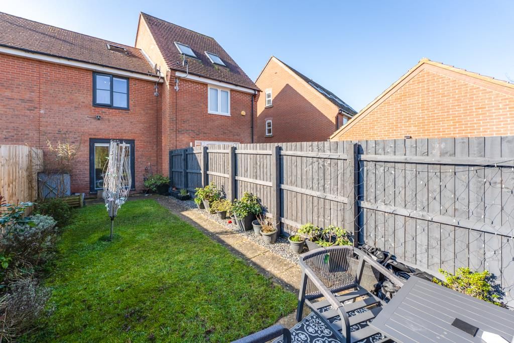 Property photo 2 of 20 75 Long Breech, Mawsley-7.Jpg