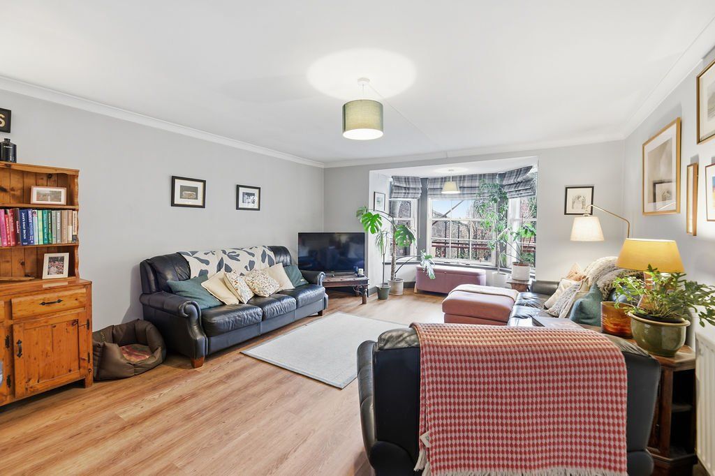 Property photo 2 of 22 Picture No. 03