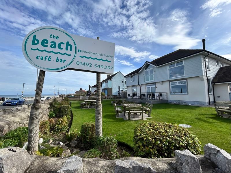 Property photo 1 of 43 Photo 4