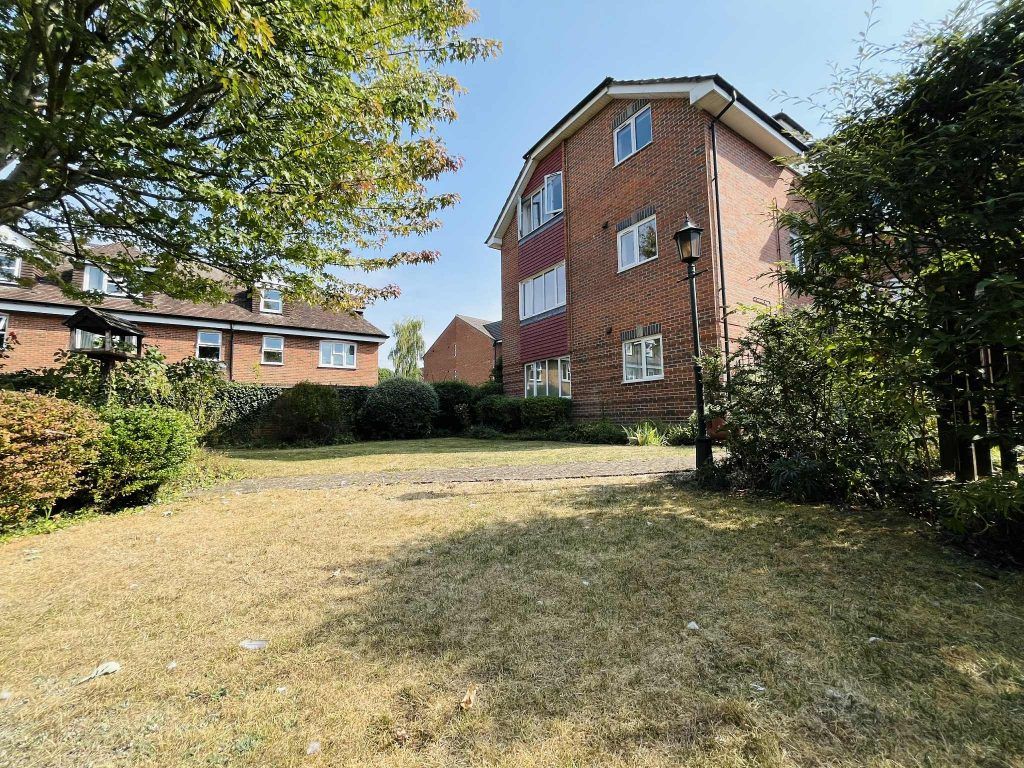 Property photo 1 of 13