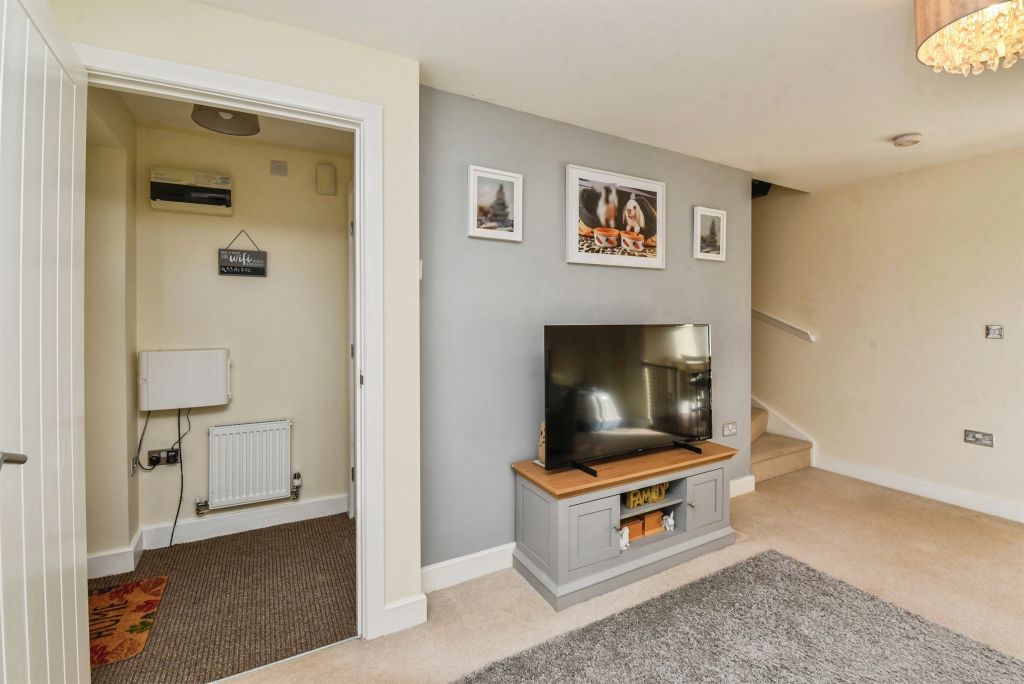 Property photo 3 of 20