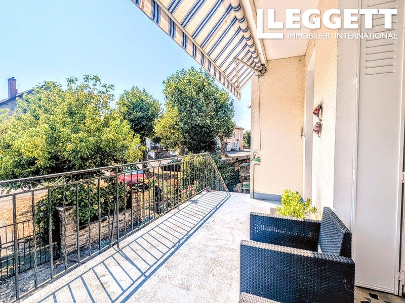 Property photo 3 of 10