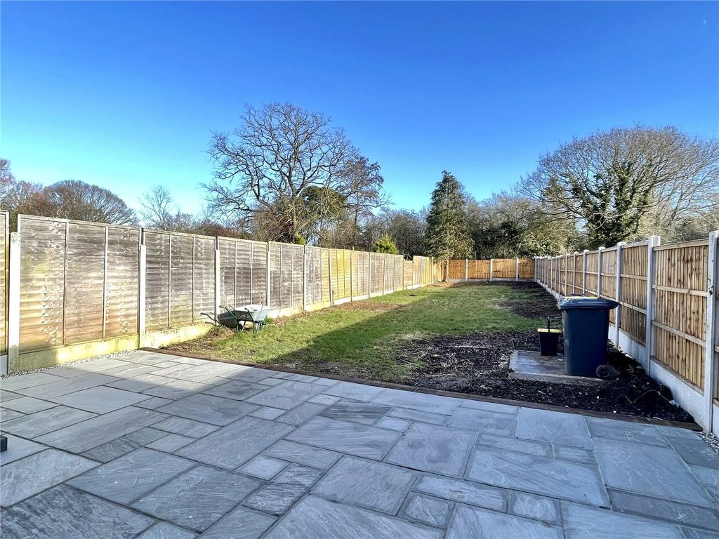 Property photo 3 of 17 Picture No. 21