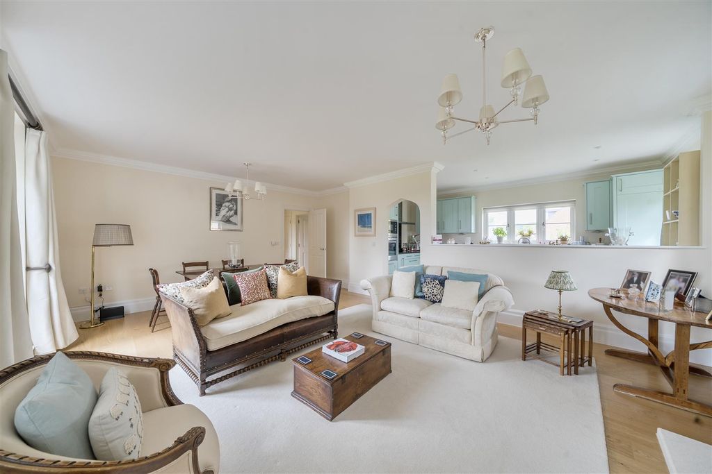 Property photo 2 of 23 Rec .Jpg