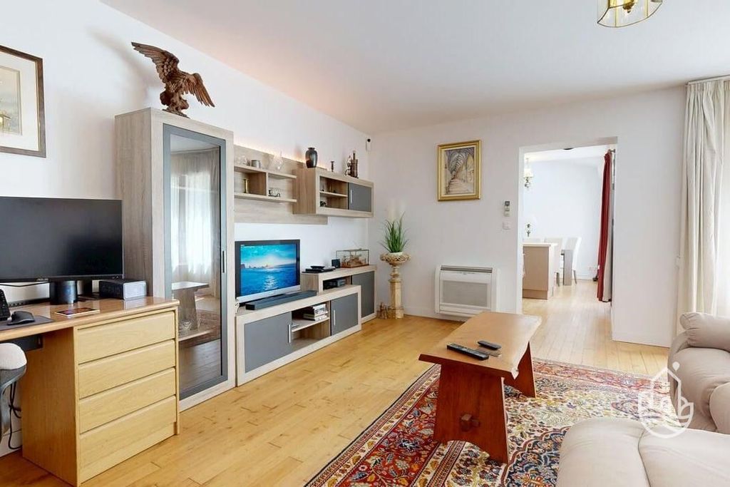 Property photo 2 of 18 17Gildc6504938P76A424ba4c483c