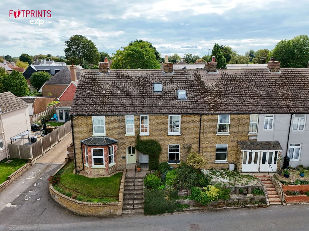Property photo 2 of 39