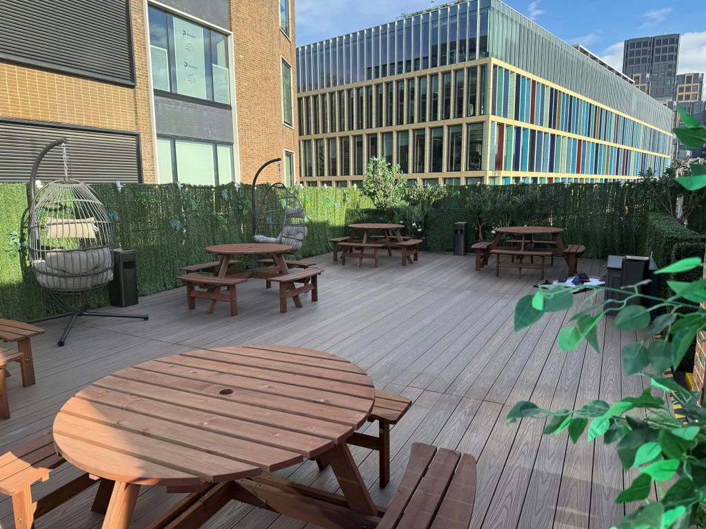 Property photo 3 of 19 Terrace