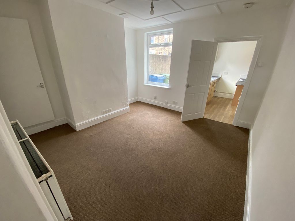Property photo 3 of 13 Img_4887