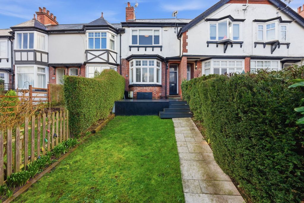 Property photo 1 of 28