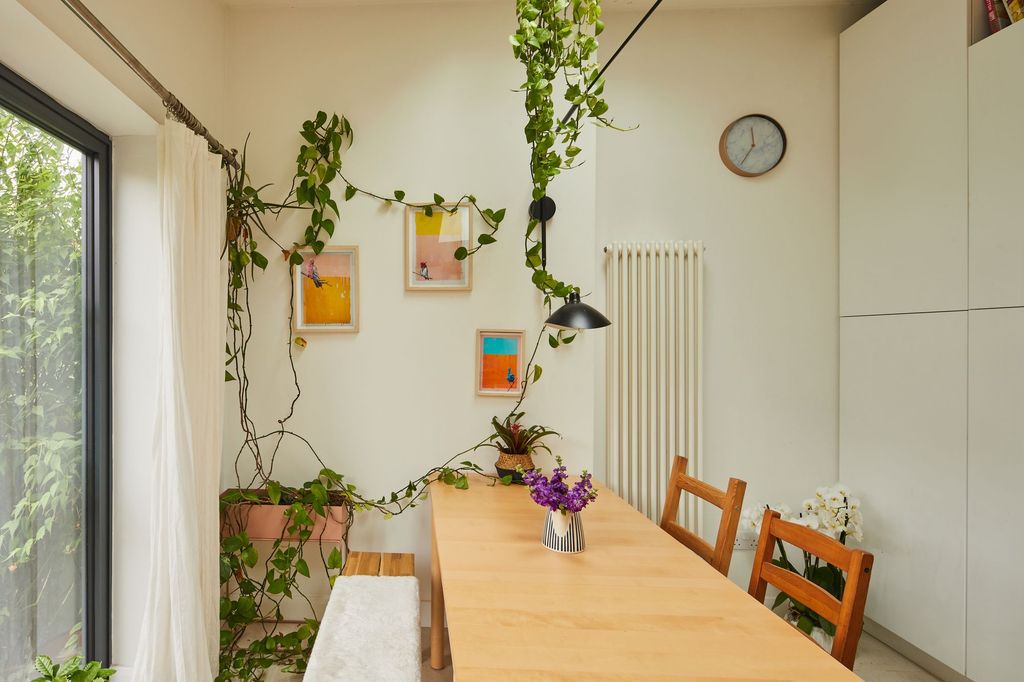 Property photo 3 of 32