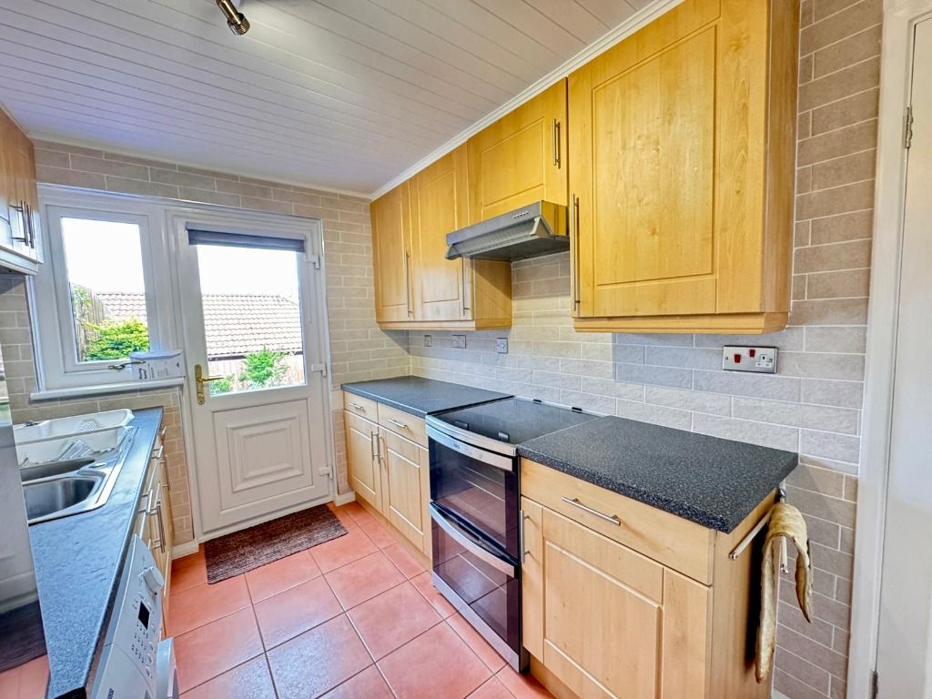 Additional image 5 of 3 bed end terrace house to rentHamilton Way, Prestwick, South Ayrshire KA9