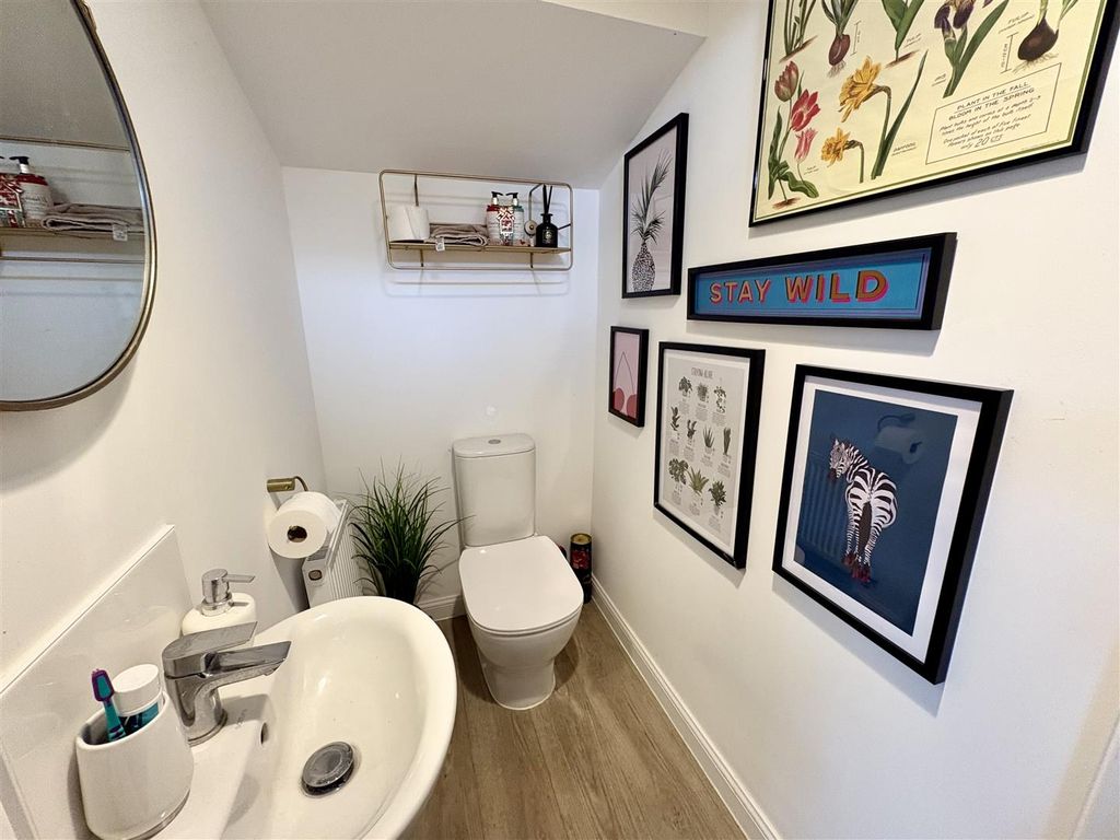 Property photo 2 of 13 Img_9573.Jpeg