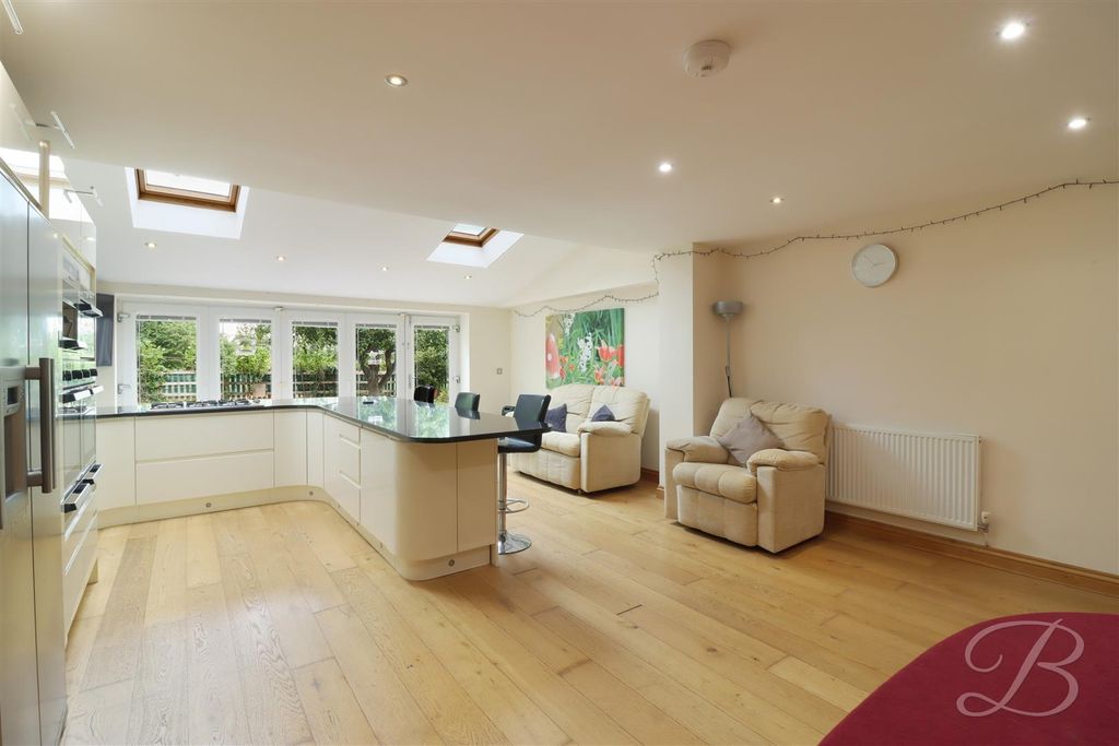 Property photo 3 of 30 Img_5382_1.Jpg