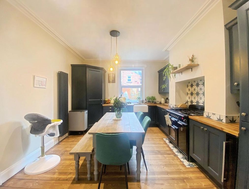 Property photo 3 of 15 Photo 5