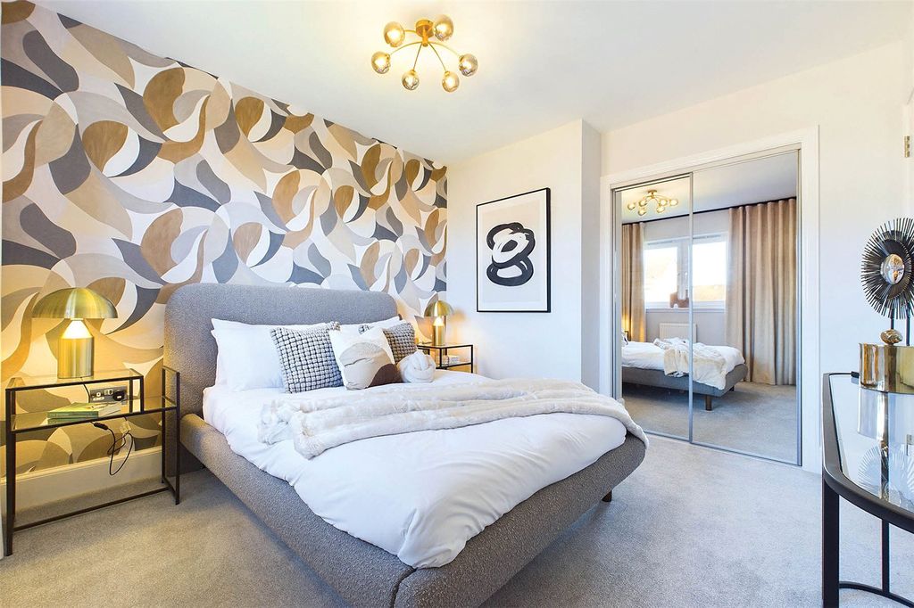 Property photo 3 of 7 Bedroom