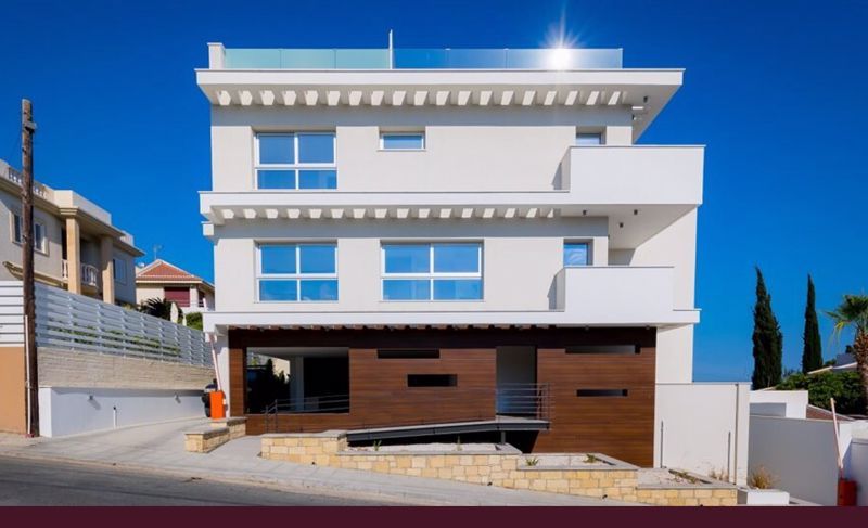 Property photo 1 of 19 Front Of Apartments