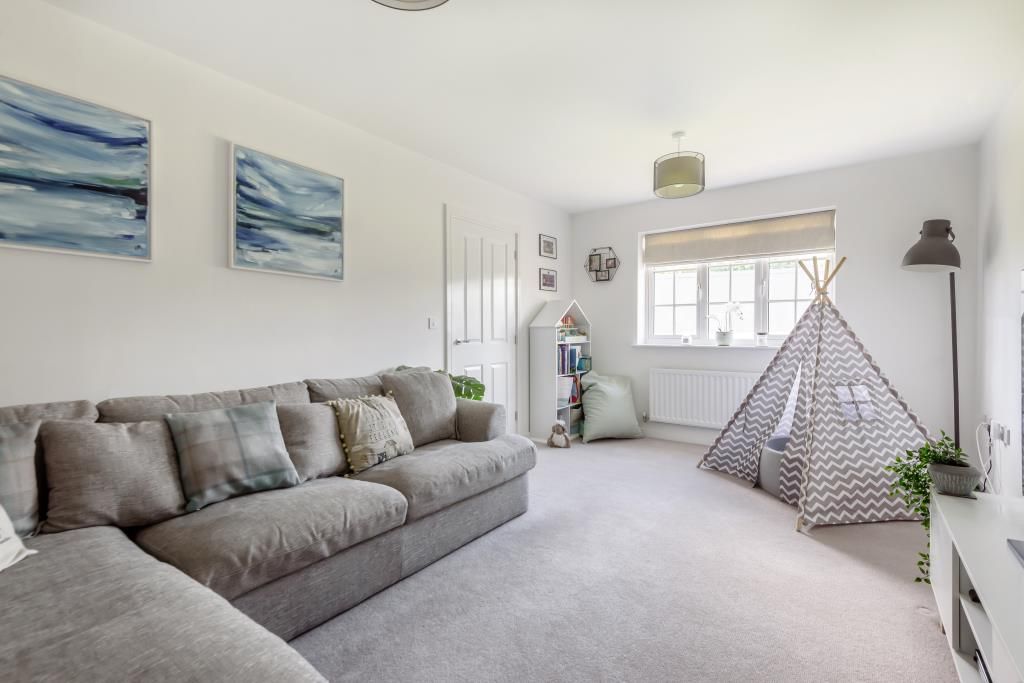 Property photo 3 of 10 Reception