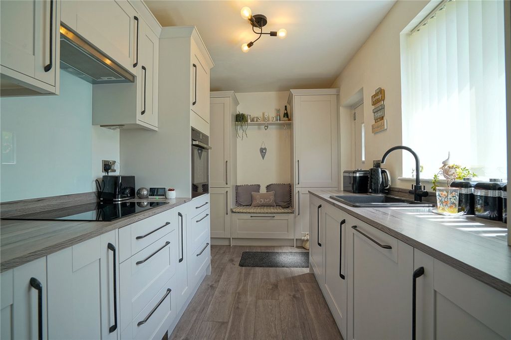 Property photo 3 of 19 Picture No. 05