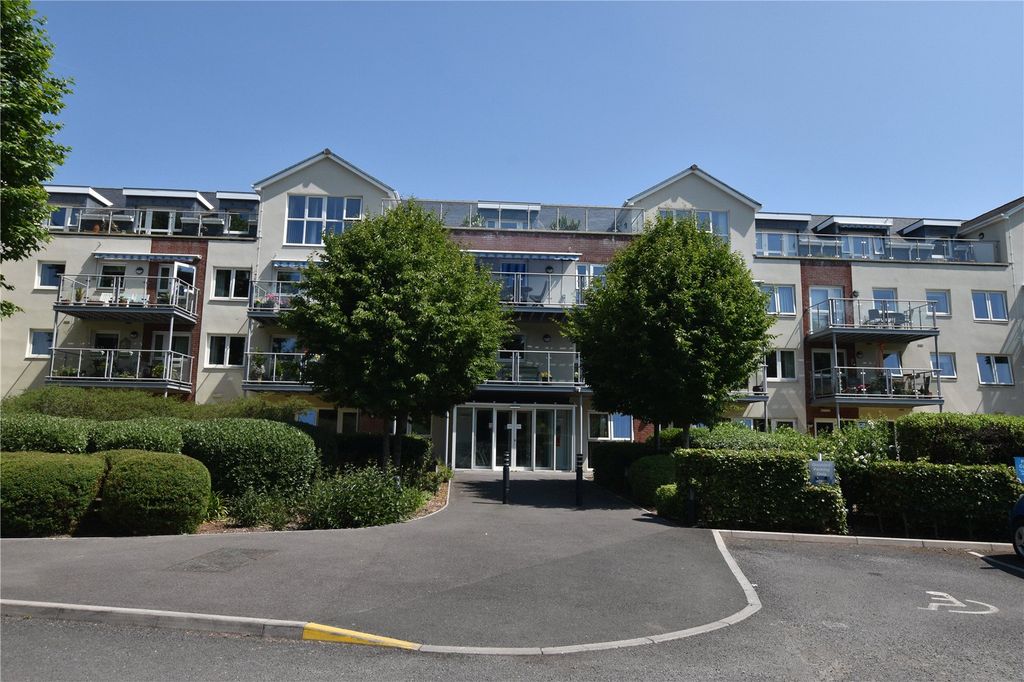 Property photo 1 of 10 Picture No. 04