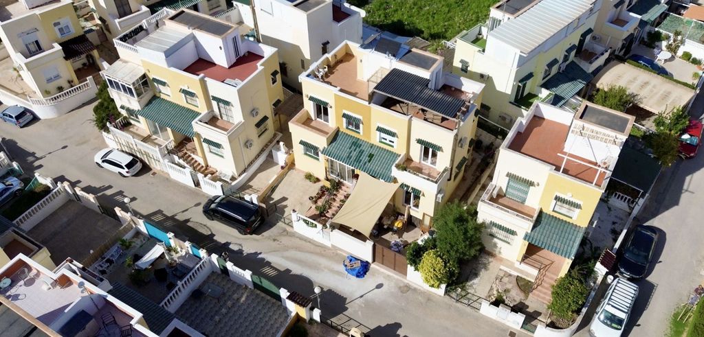 Property photo 1 of 38