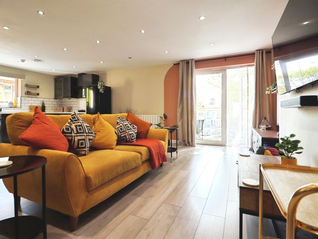 Property photo 3 of 26