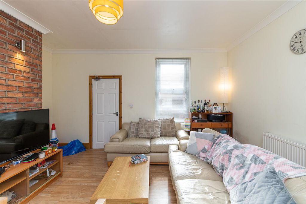 Property photo 3 of 11 Edit-0291.Jpg