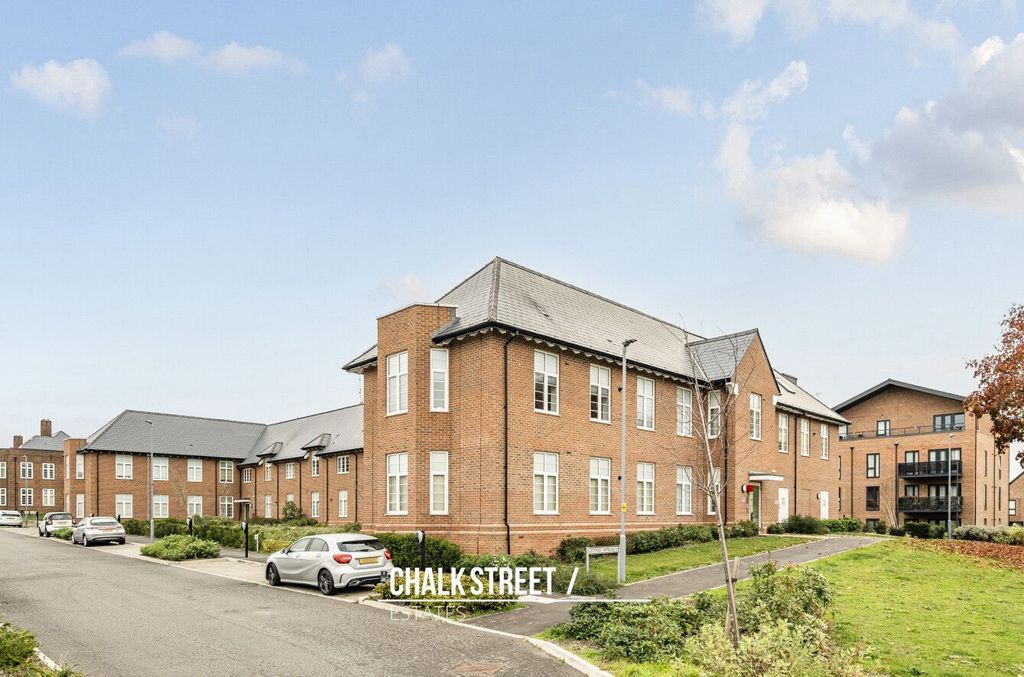 Property photo 1 of 22