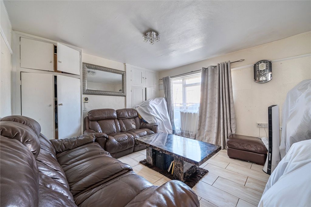 Property photo 2 of 11 Picture No. 02