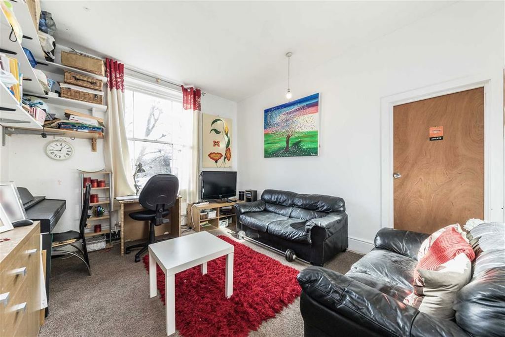 Property photo 2 of 6