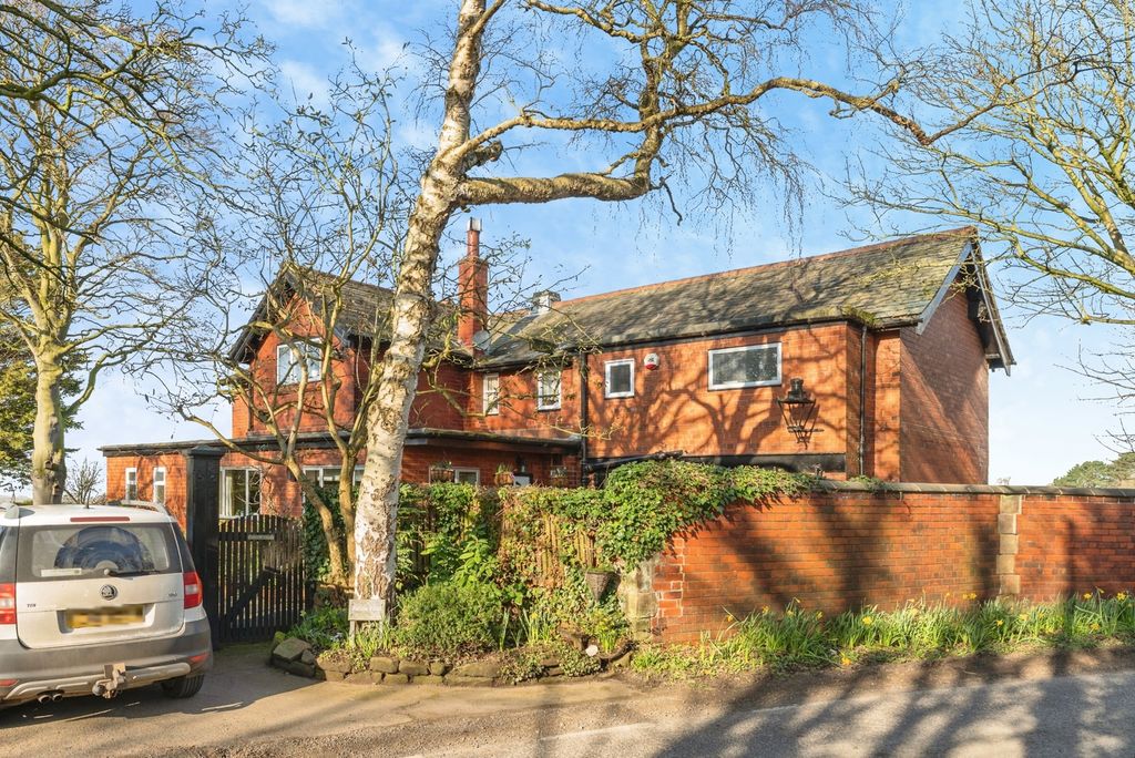 Property photo 3 of 33 Pbox-Img.Jpg