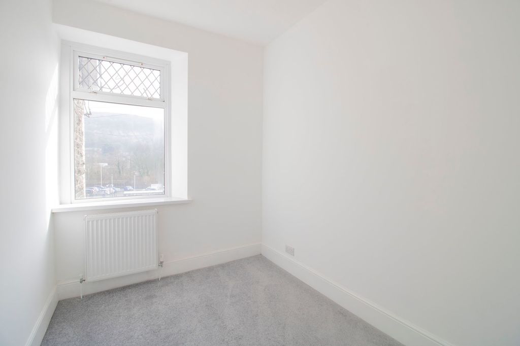 Additional image 28 of 4 bed terraced house for sale5 High Street, Newbridge NP11