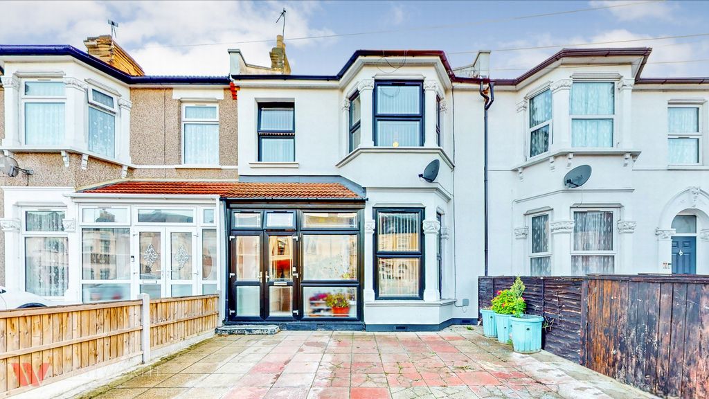 Property photo 1 of 38 Photo 1