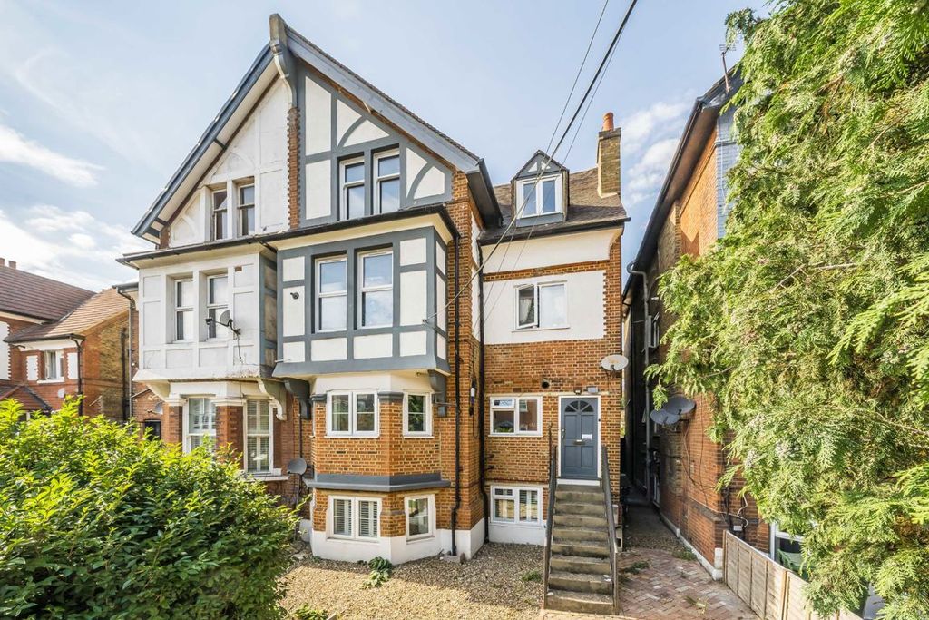 Property photo 1 of 5