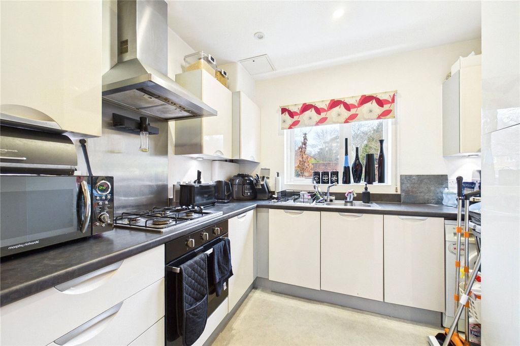 Property photo 3 of 7 Picture No. 22